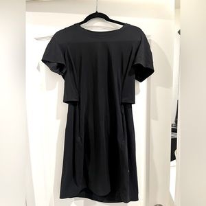 Lululemon size 8 black dress